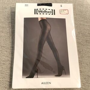 Wolford NWT Aileen black patterned tights